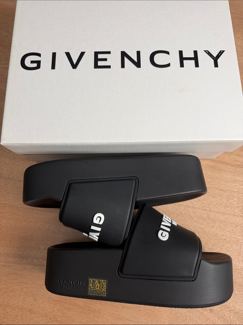 NWT Rare Givenchy Black Logo Platform Slide Sandals EU 39 / US 9 Made in Italy